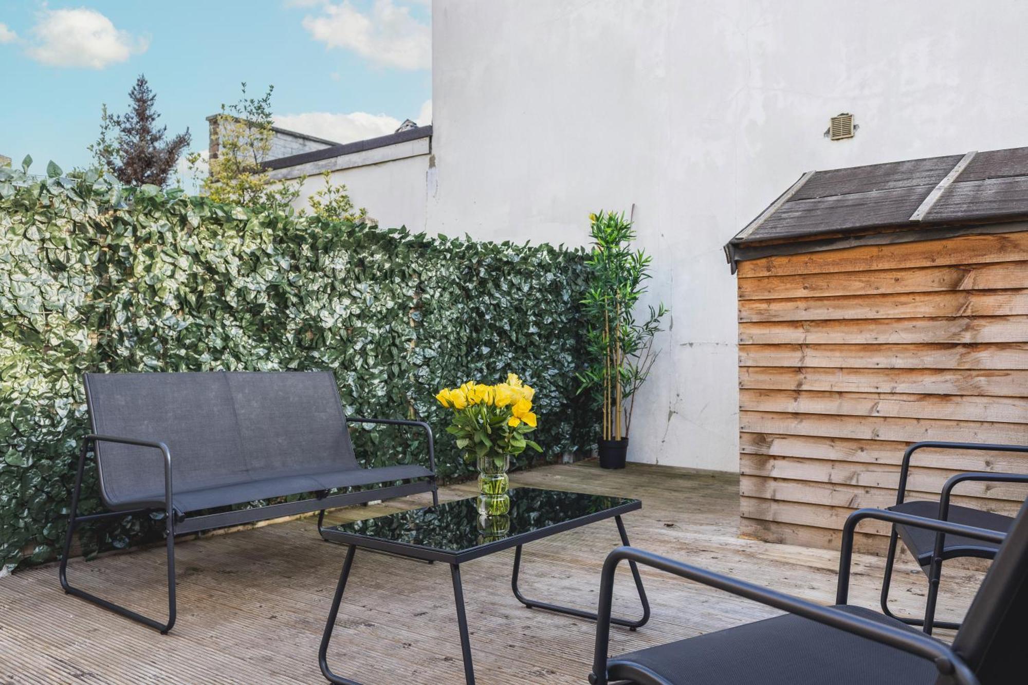 Arte Stays Serviced Houses Stratford - 3 Bedrooms 2 Bathrooms Houses London, Stratford, Maryland, Free Parking, Garden, Weekly Or Monthly Stays - Up To 8 Guests Dış mekan fotoğraf