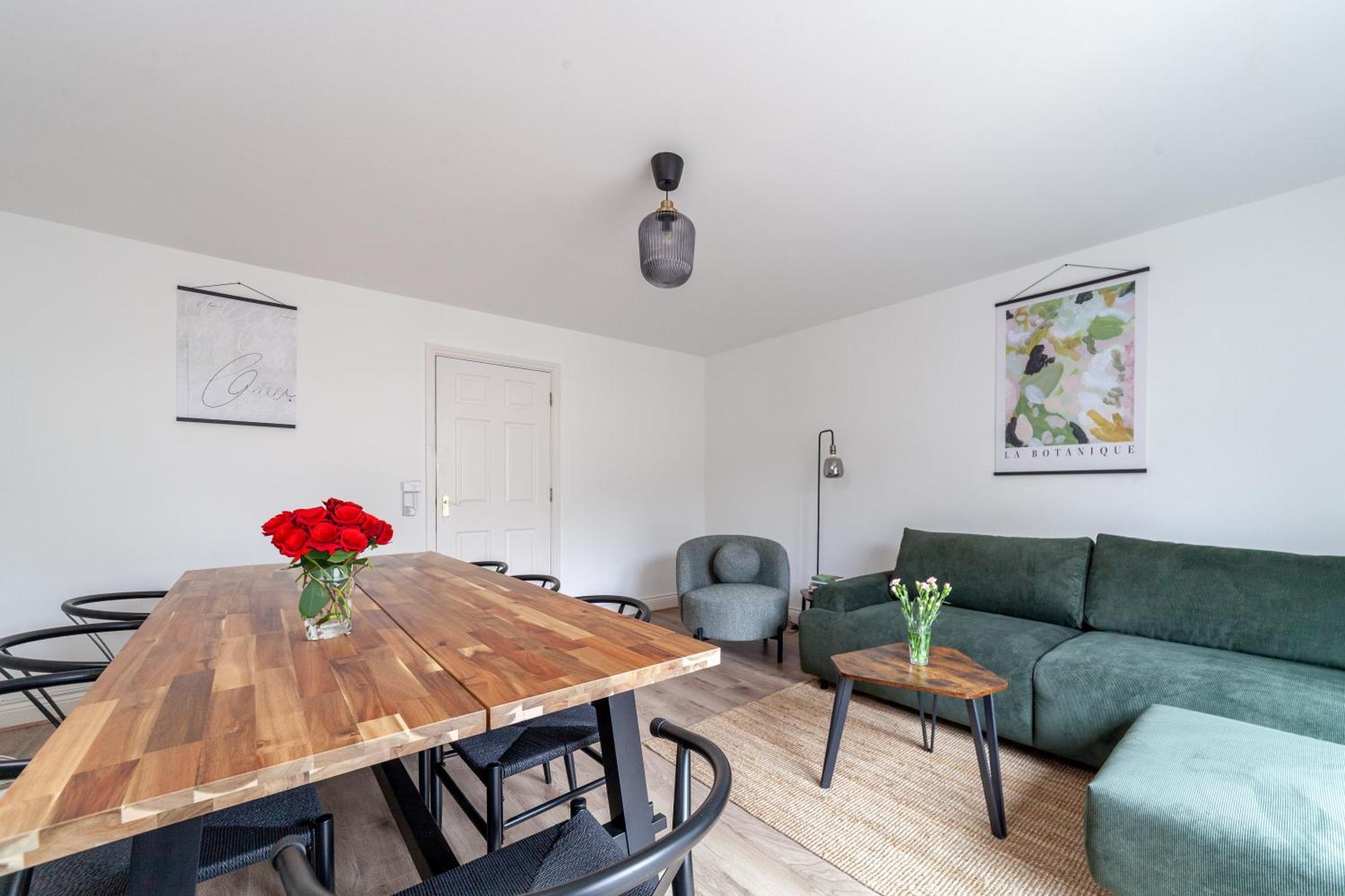 Arte Stays Serviced Houses Stratford - 3 Bedrooms 2 Bathrooms Houses London, Stratford, Maryland, Free Parking, Garden, Weekly Or Monthly Stays - Up To 8 Guests Dış mekan fotoğraf